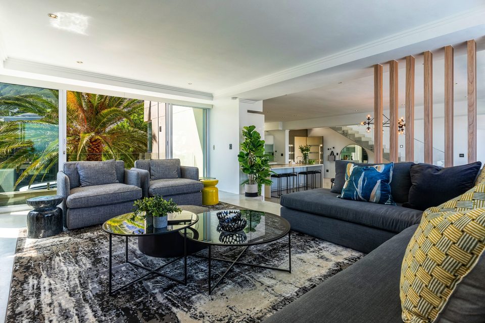 26 on First villa in Camps Bay, image 4