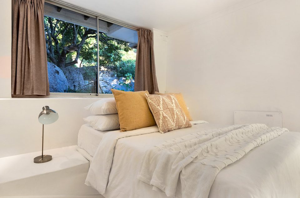 05 Glen Beach in Camps Bay, image 4