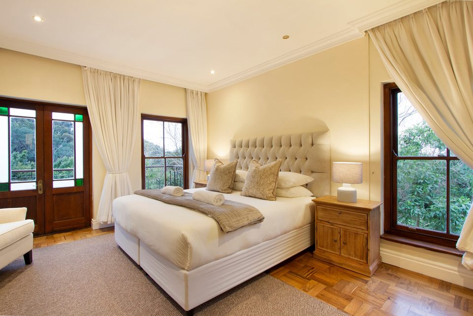 Lyonesse & Den in Constantia, image 2