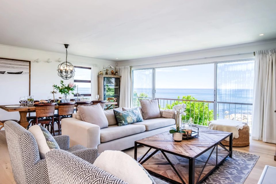 The Rock Residence in Camps Bay, image 2