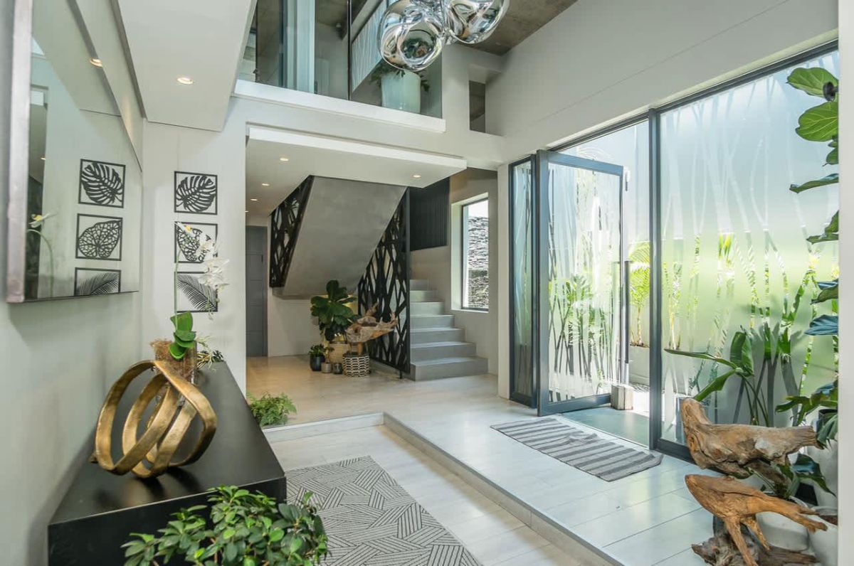 Oasis on Joubert in Green Point, image 4