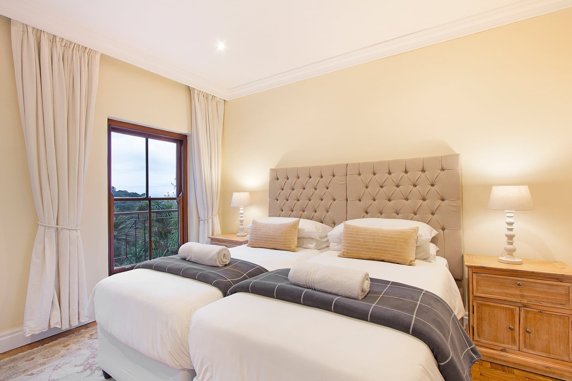 Lyonesse Villa in Constantia, image 5