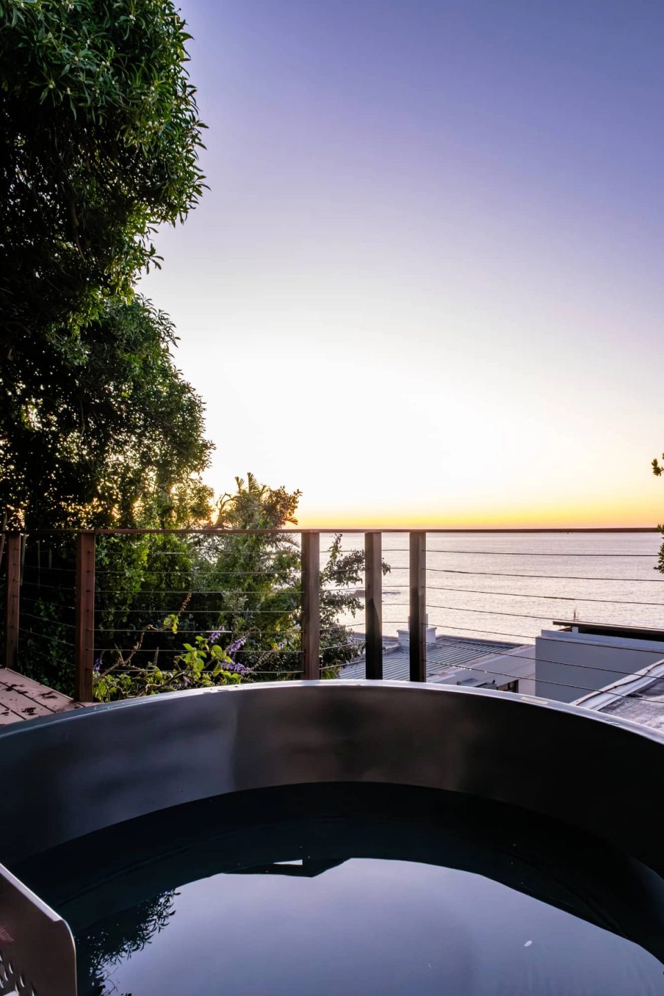 Rock Views in Camps Bay, image 4
