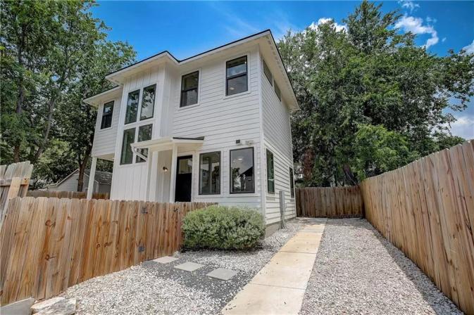 5507-woodrow-ave-b