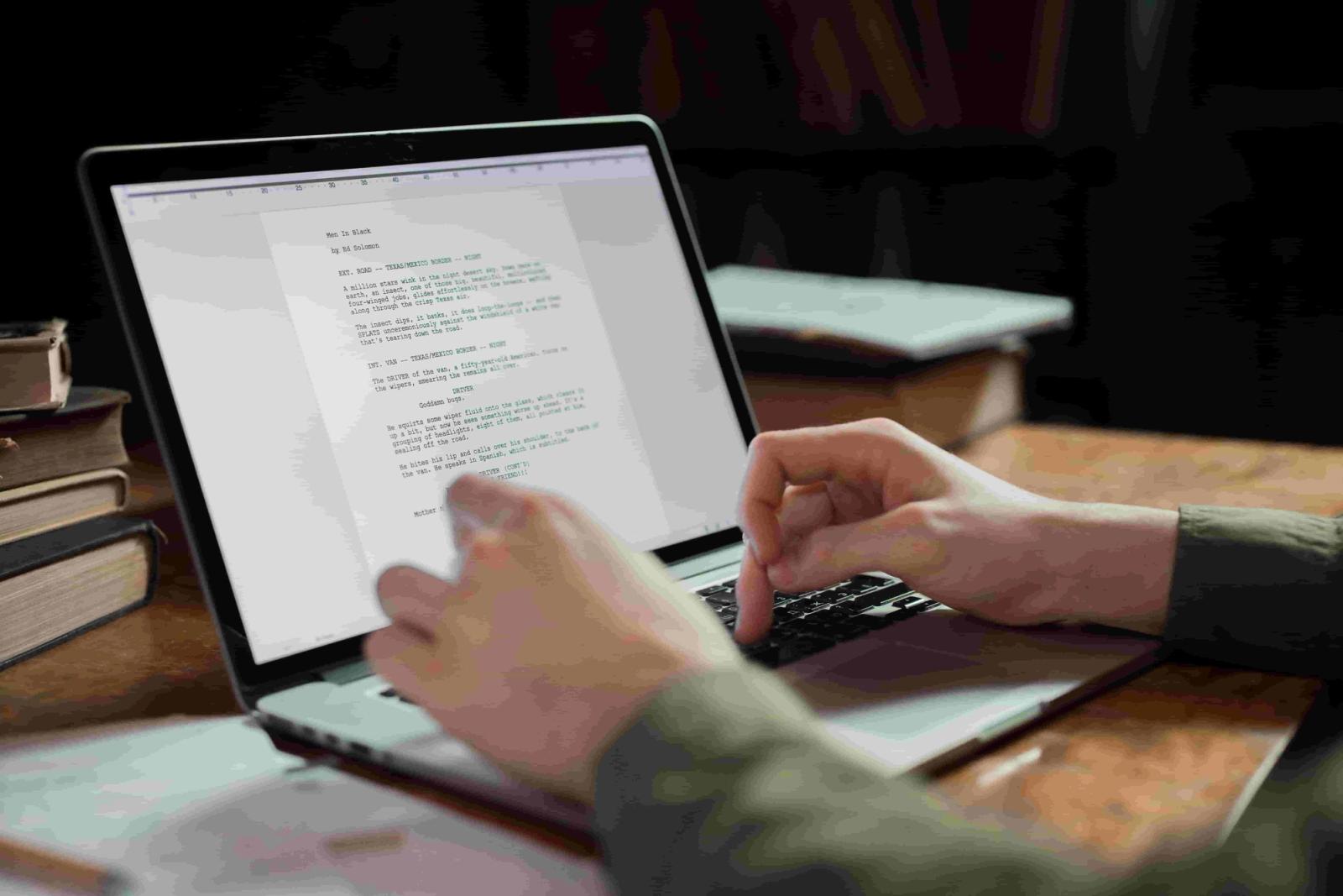 Top 17 Screenwriting Competitions Worth Entering in 2022