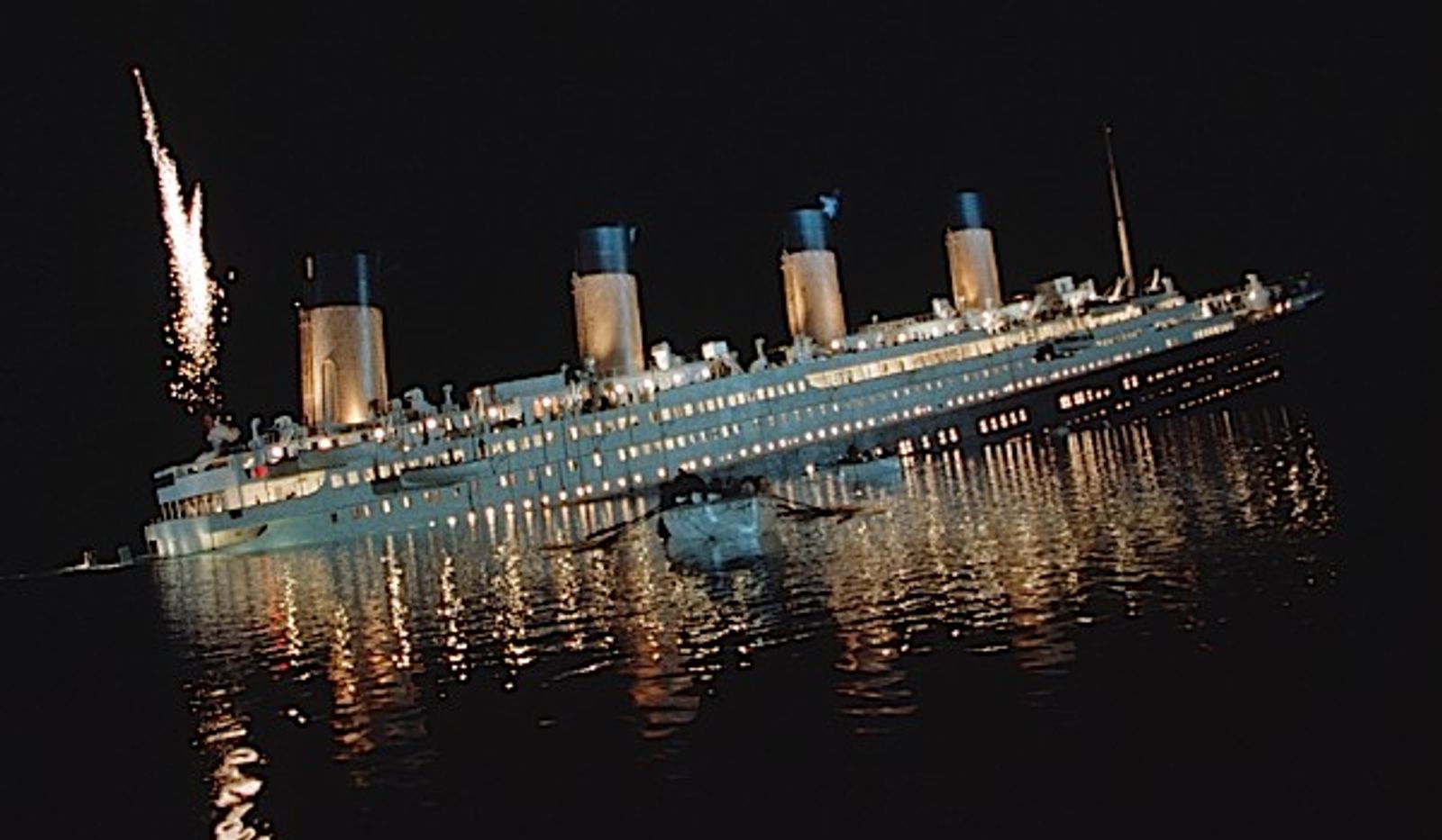 Image of the Titanic sinking.