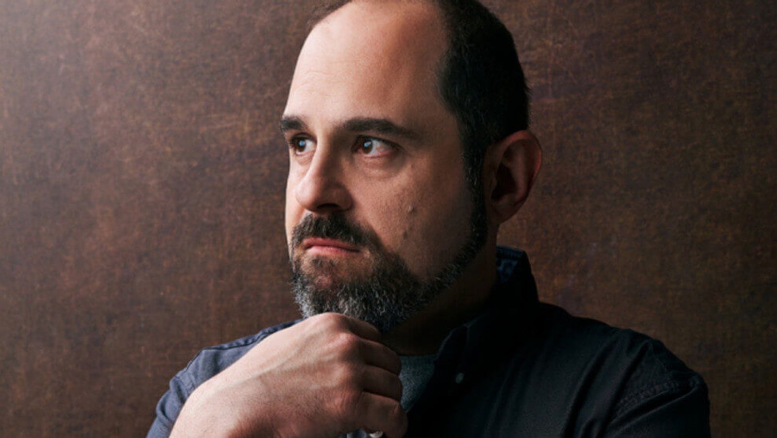 How Does Emmy-Winning Writer Craig Mazin Structure a Story?