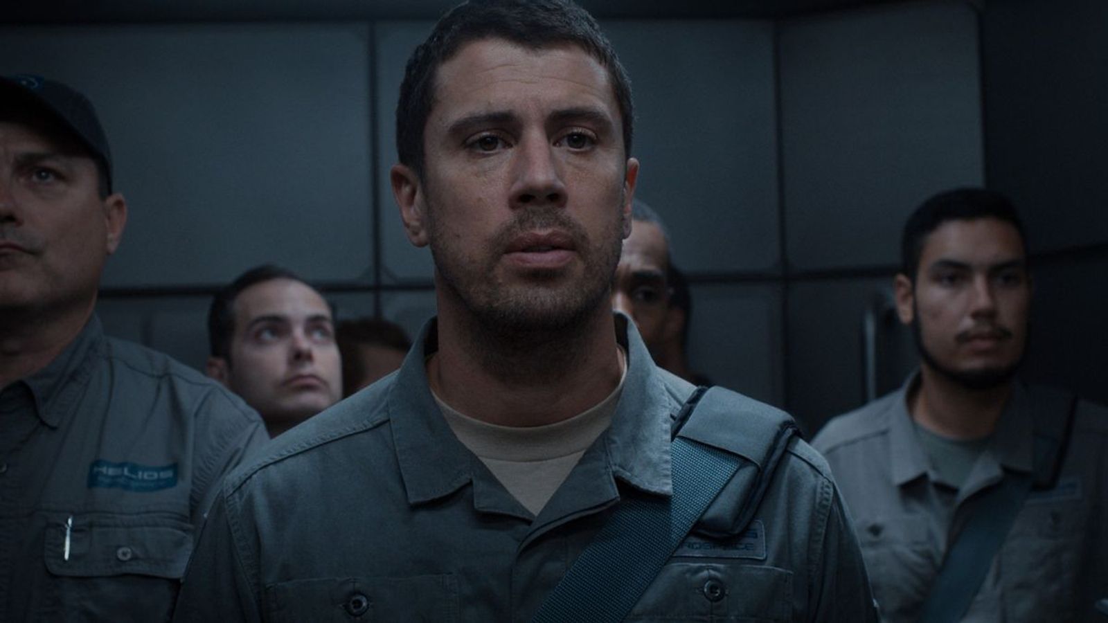 New recruits arrive on Mars to begin work on the colony 