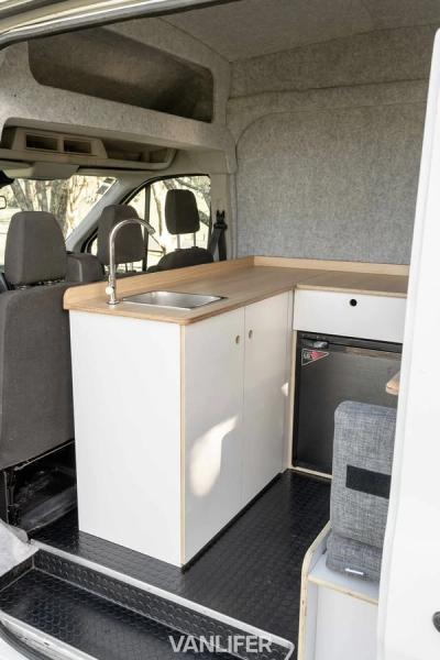 Ford Transit kitichen