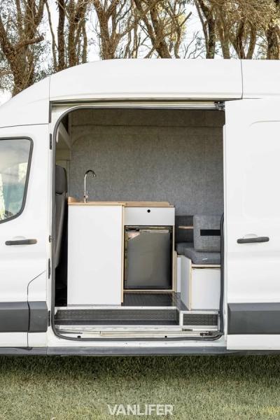 Ford Transit kitichen