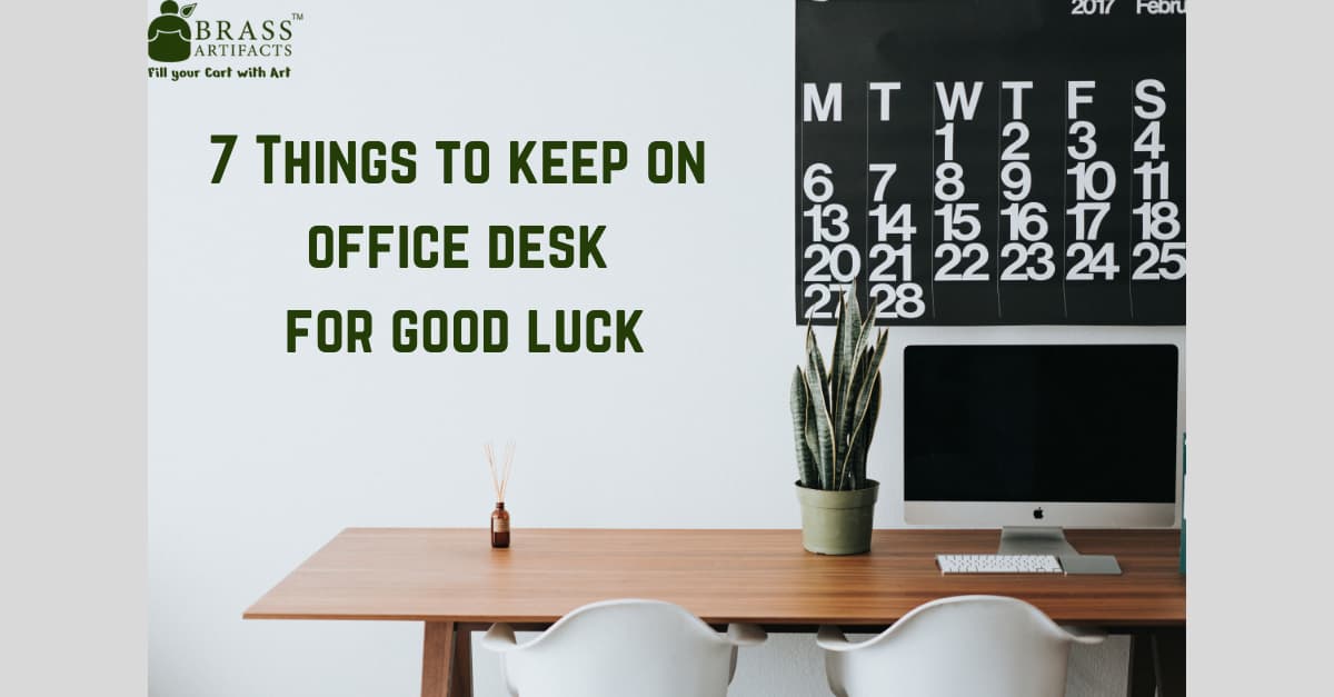 7 Things To Keep On Office Desk For Good Luck's picture