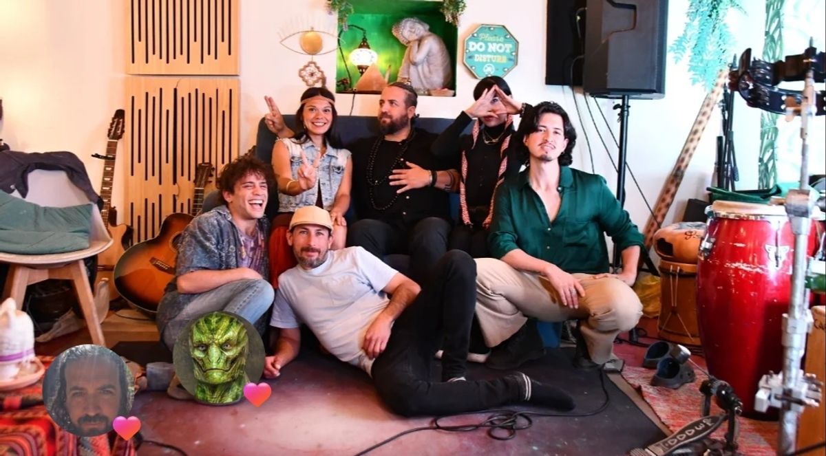 Los Caimanes 