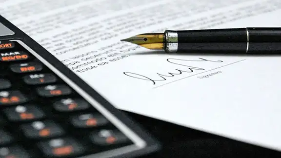 commerciale-moderno-non-deve-chiudere.jpg