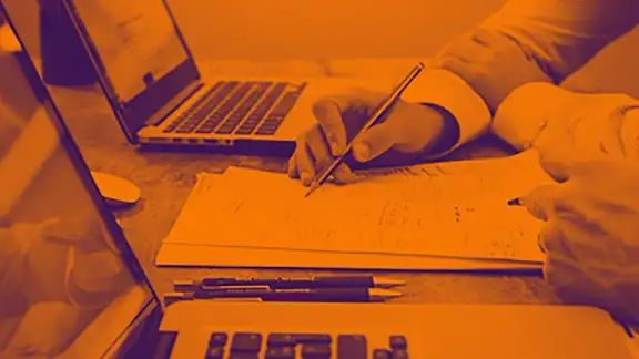 modelli-email-CRM-comunicazione-commerciale-efficace.jpg