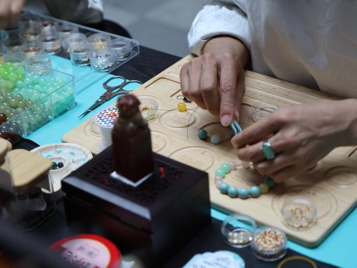 handcrafts making