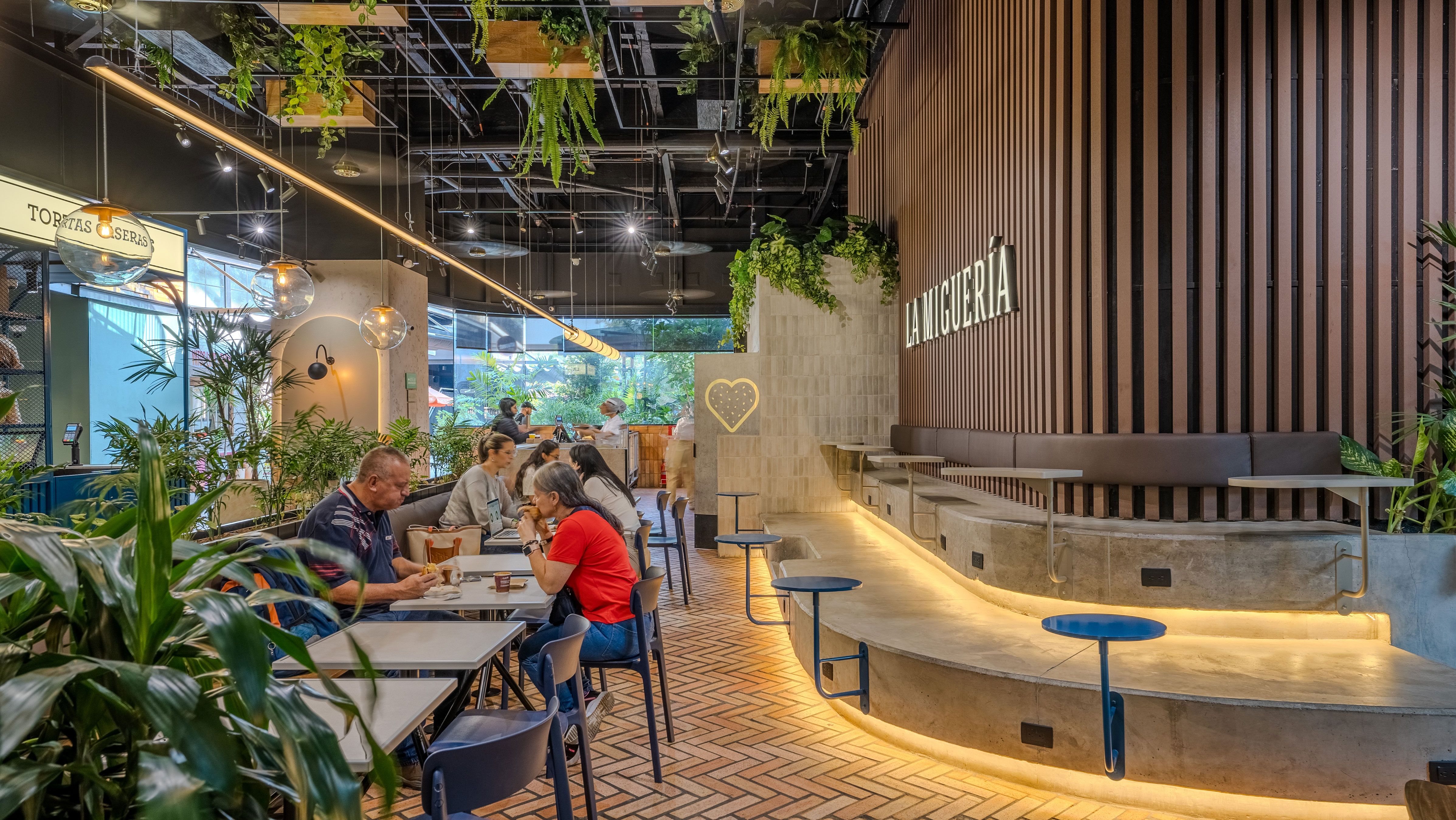 LA MIGUERÍA — Envigado