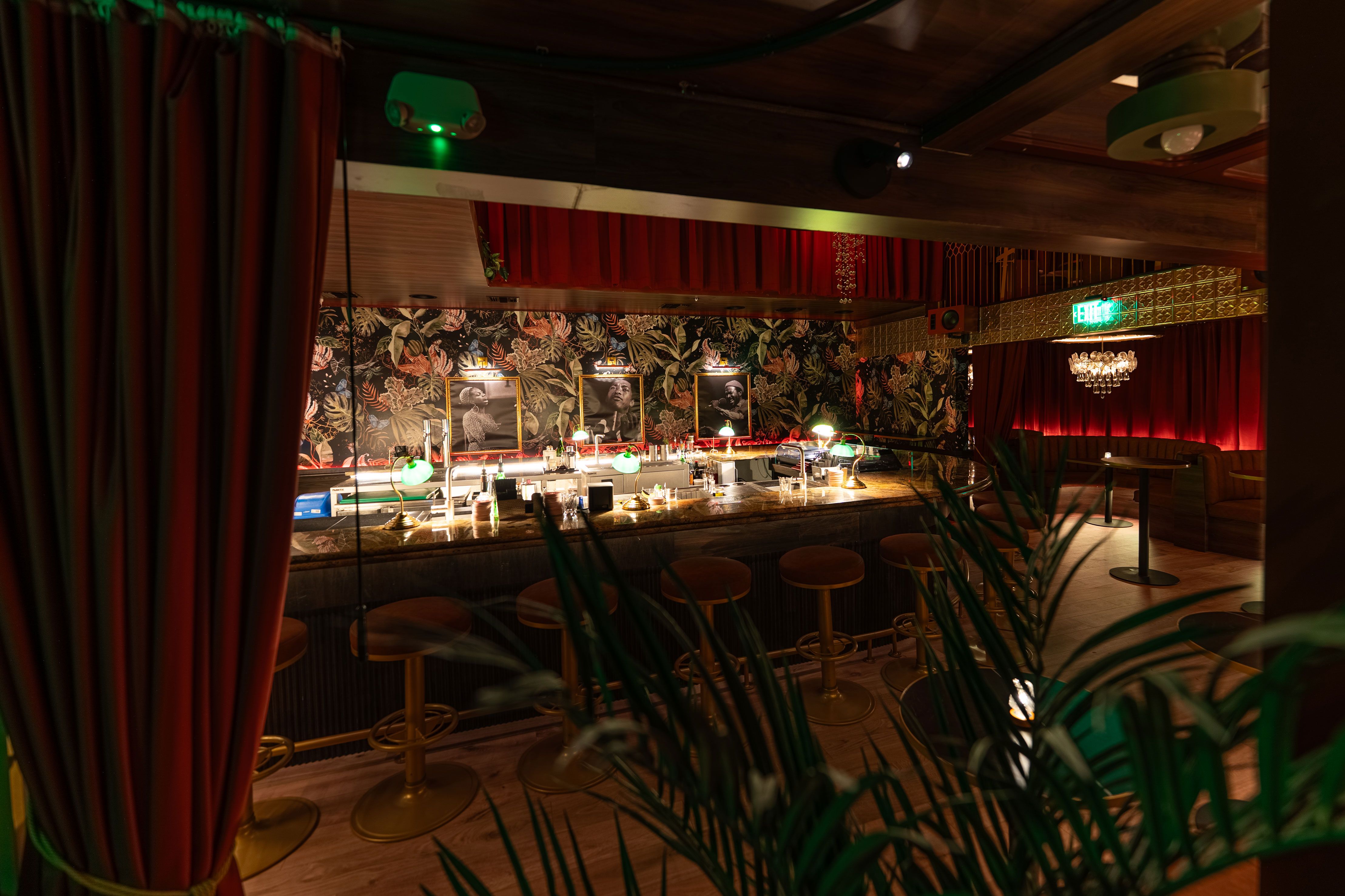 TRAGOS AMARGOS — New Orleans