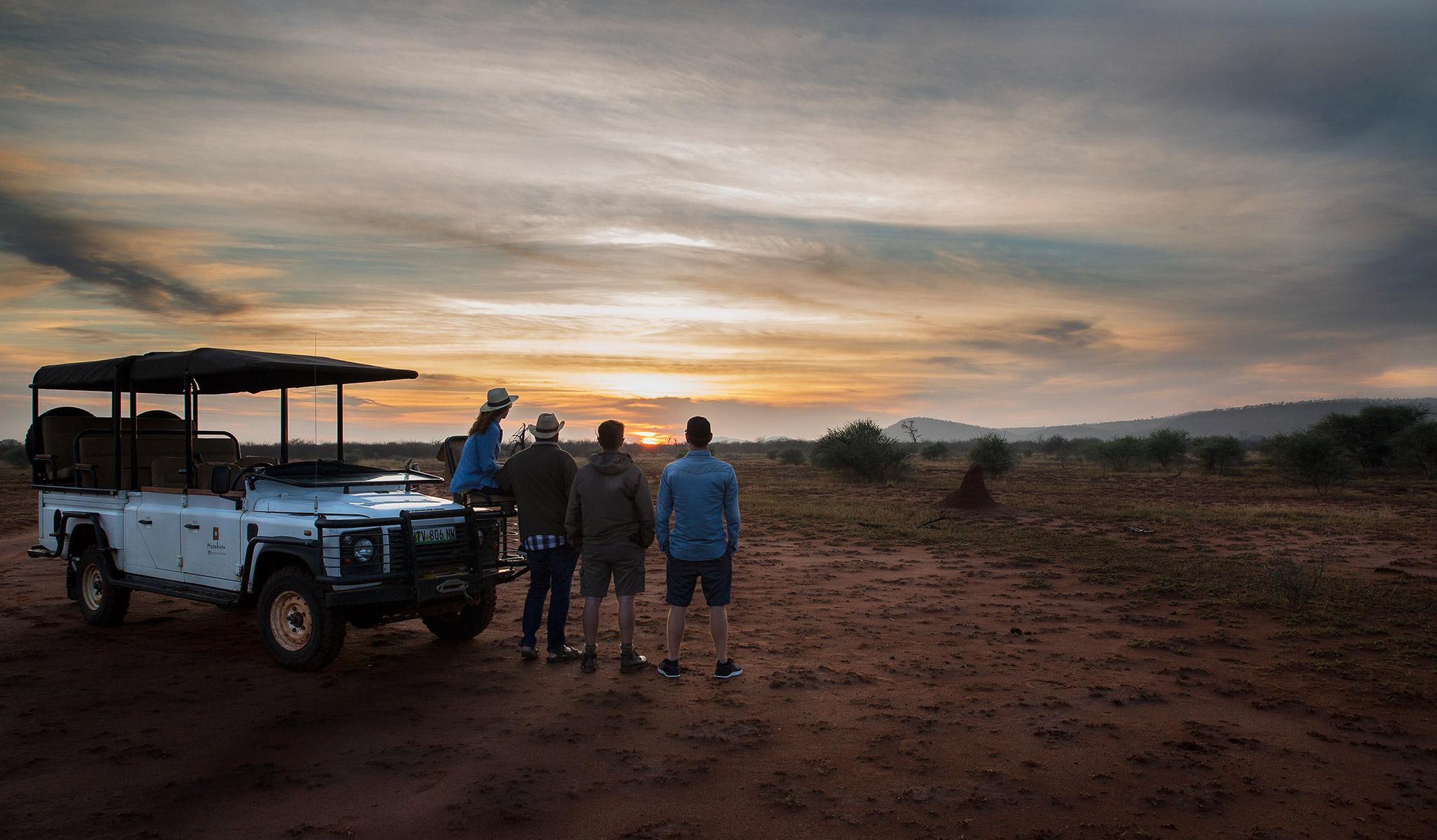 south-africa-safari-madikwe-game-drive-sunset.jpg