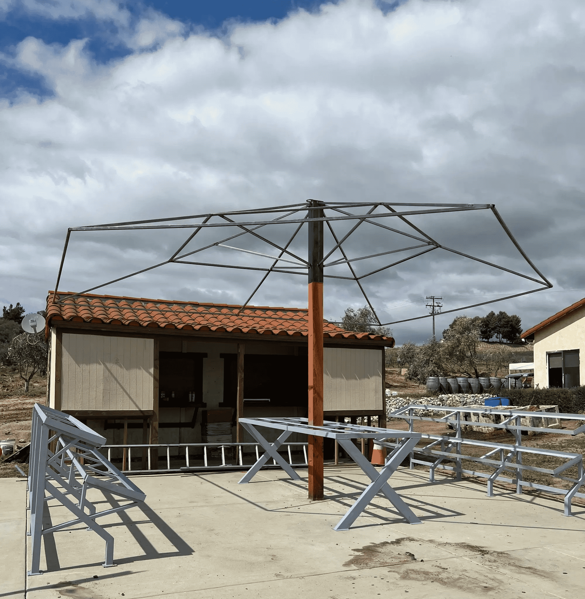 Outdoor Welded umbrella 