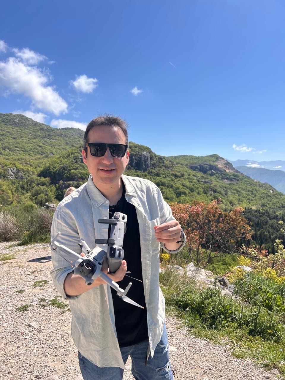 Gonzalo flying the drone on the road to Budva