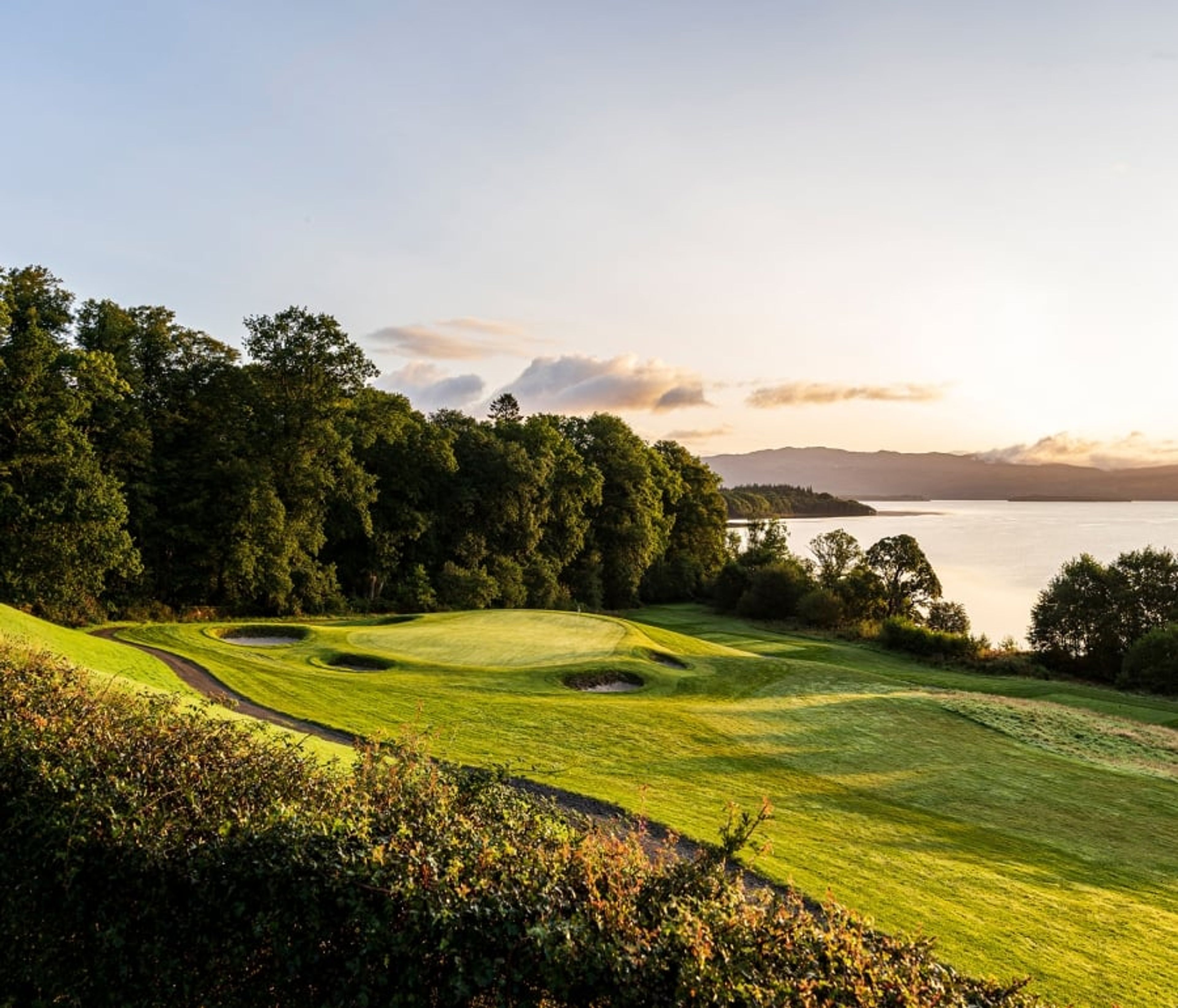the-carrick-hole-14-fairway-sunset-900x770