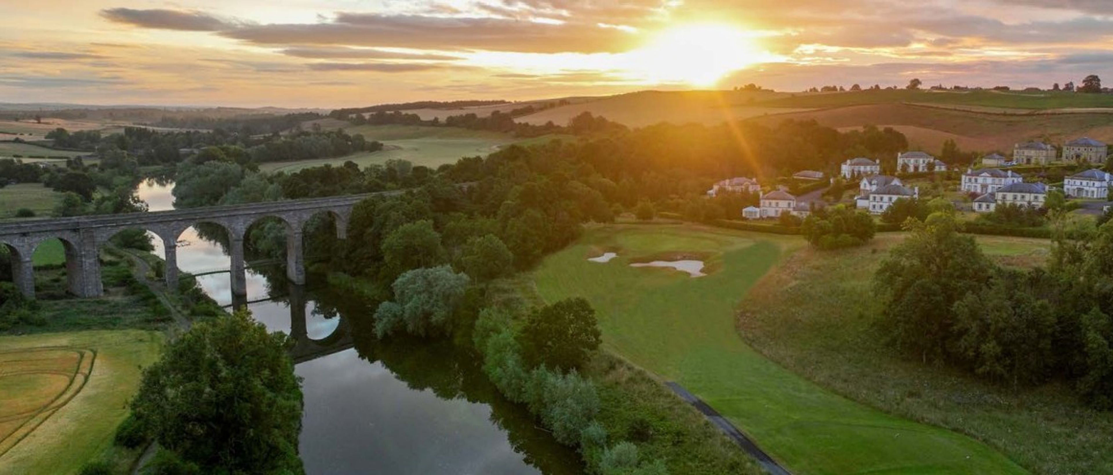 SCHLOSS Roxburghe - 1 Night / 1 Round