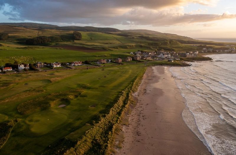 Machrihanish Dunes & Machrihanish Championship - 1 Night / 2 Rounds