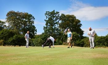 MDH_CARD_Golf_GreenWithBlueSky_3