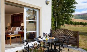 MDH_CARD_Bedrooms_116BreakfastOnPatio