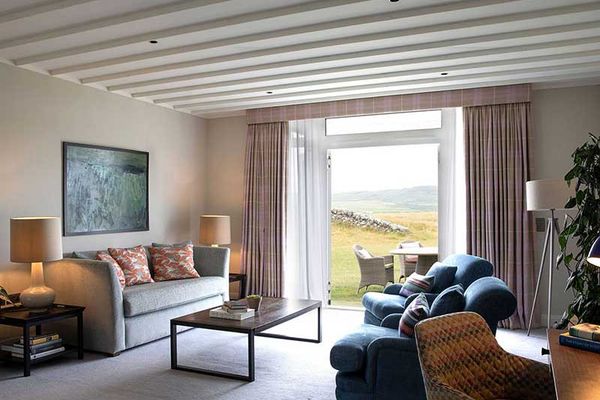 lodge 2