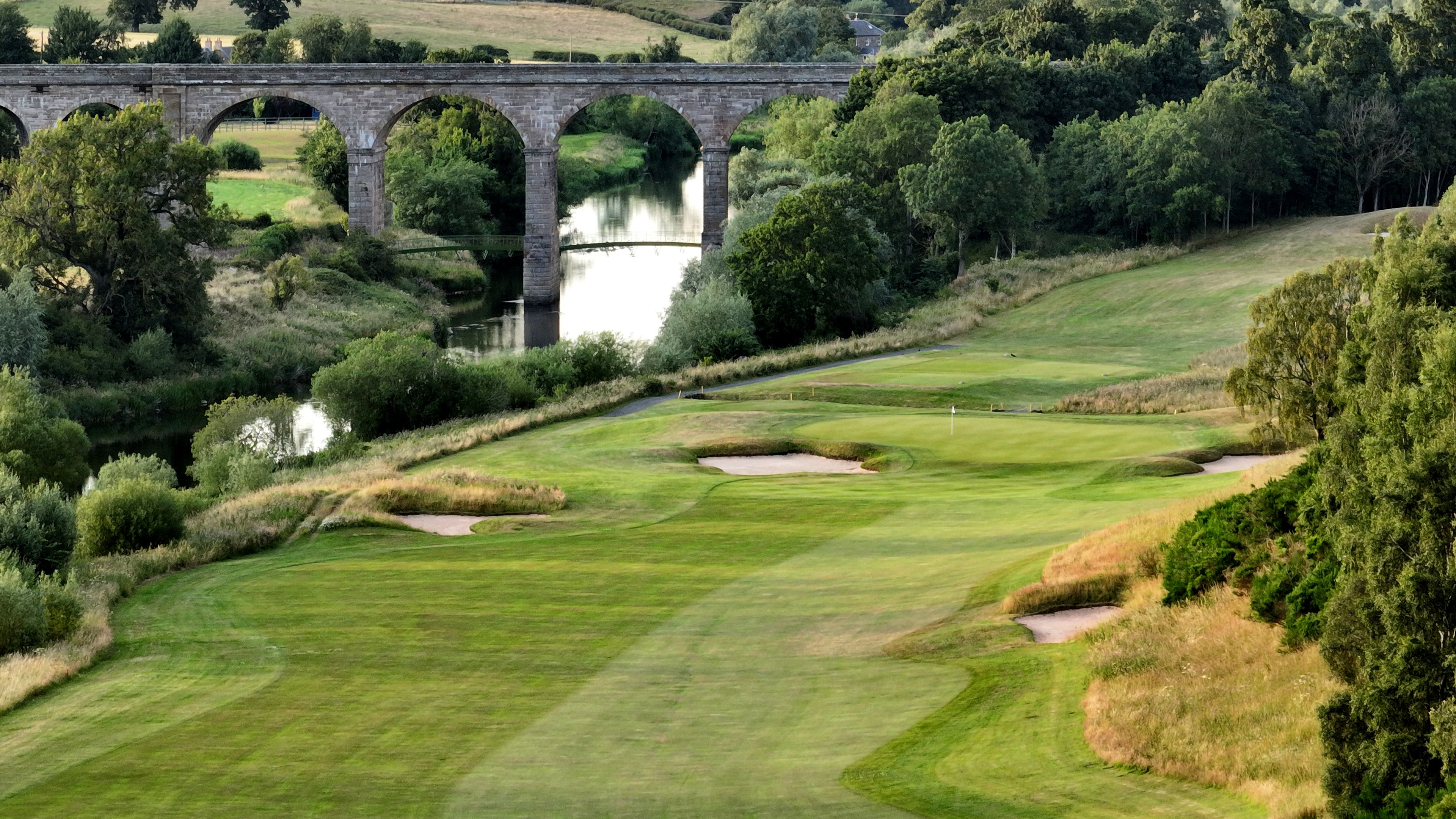 Schloss Roxburghe - 1 Night / 2 Rounds