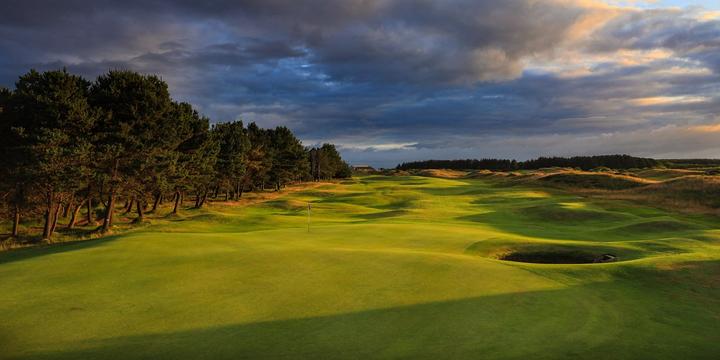 Dundonald Links - 1 Night, 1 Round