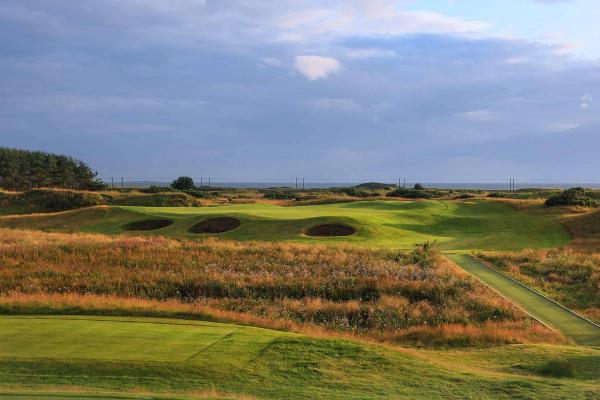 5 Golf holes at Dundonald Links that will make or break your round