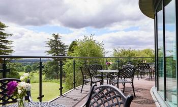 MDH_Portal_Bar_BalconySeating_View