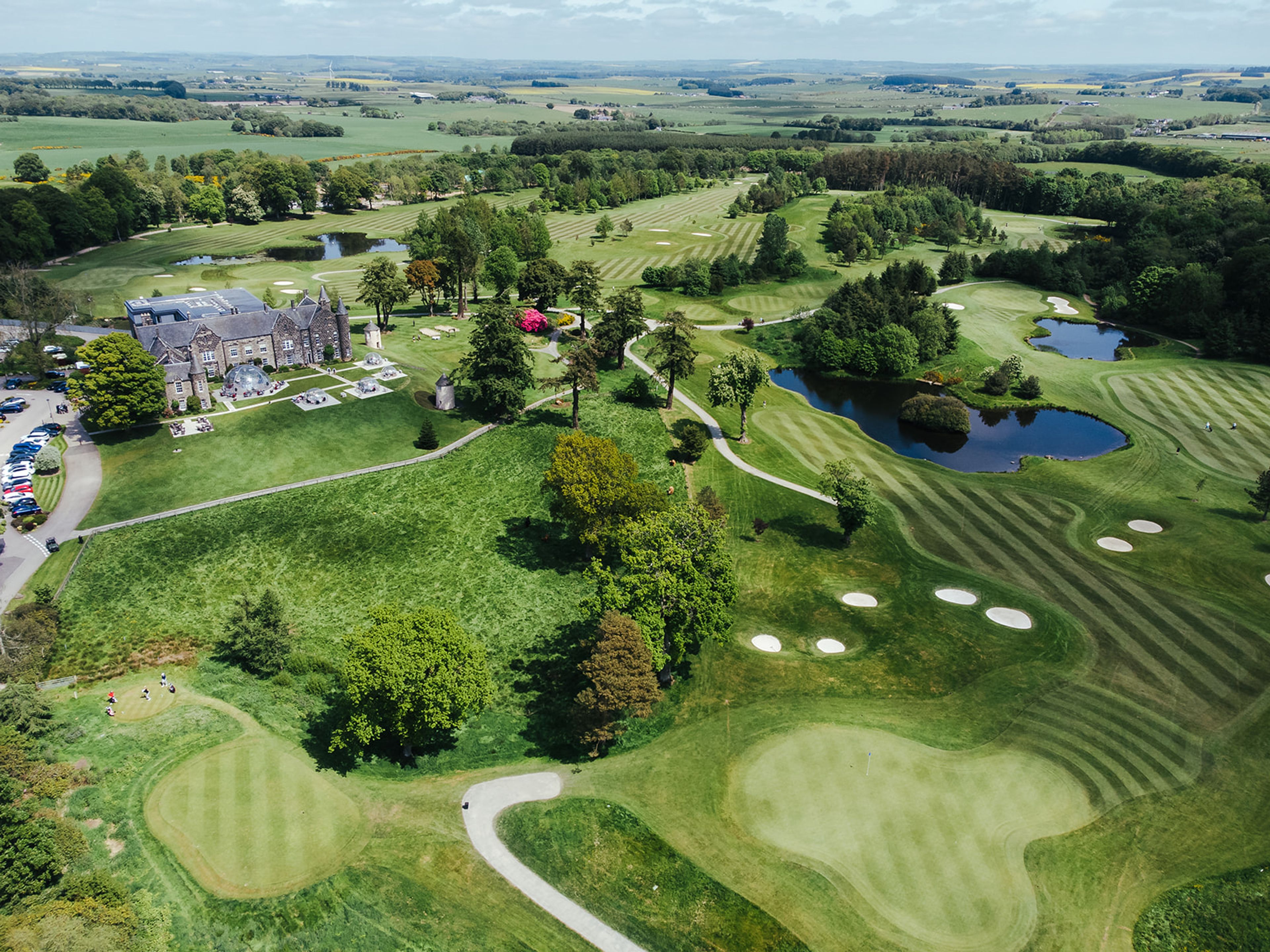 Meldrum House - 1 Night / 2 Rounds