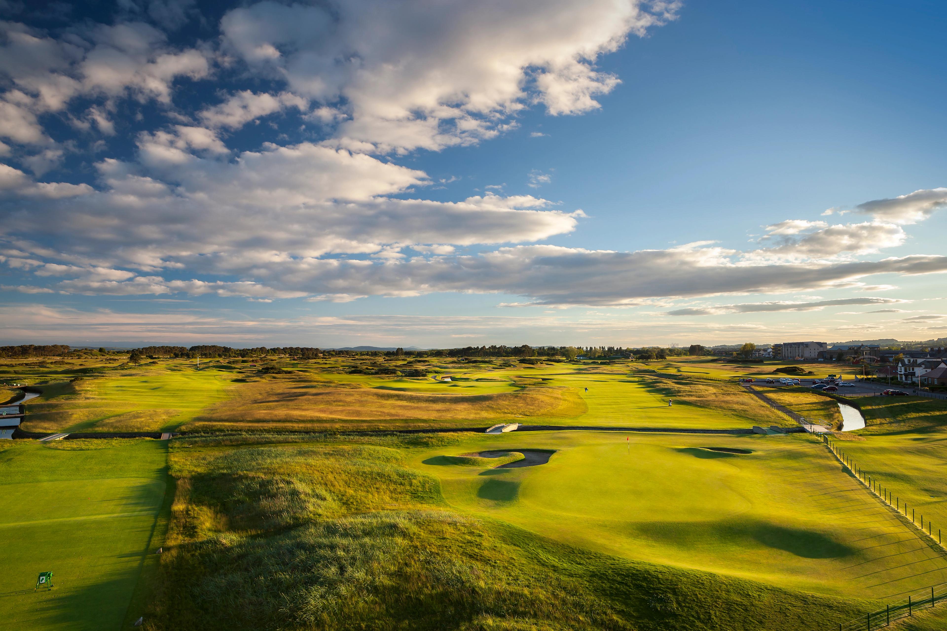 Carnoustie - 1 Night / 2 Rounds