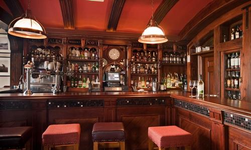 Old Clubhouse Bar_HR