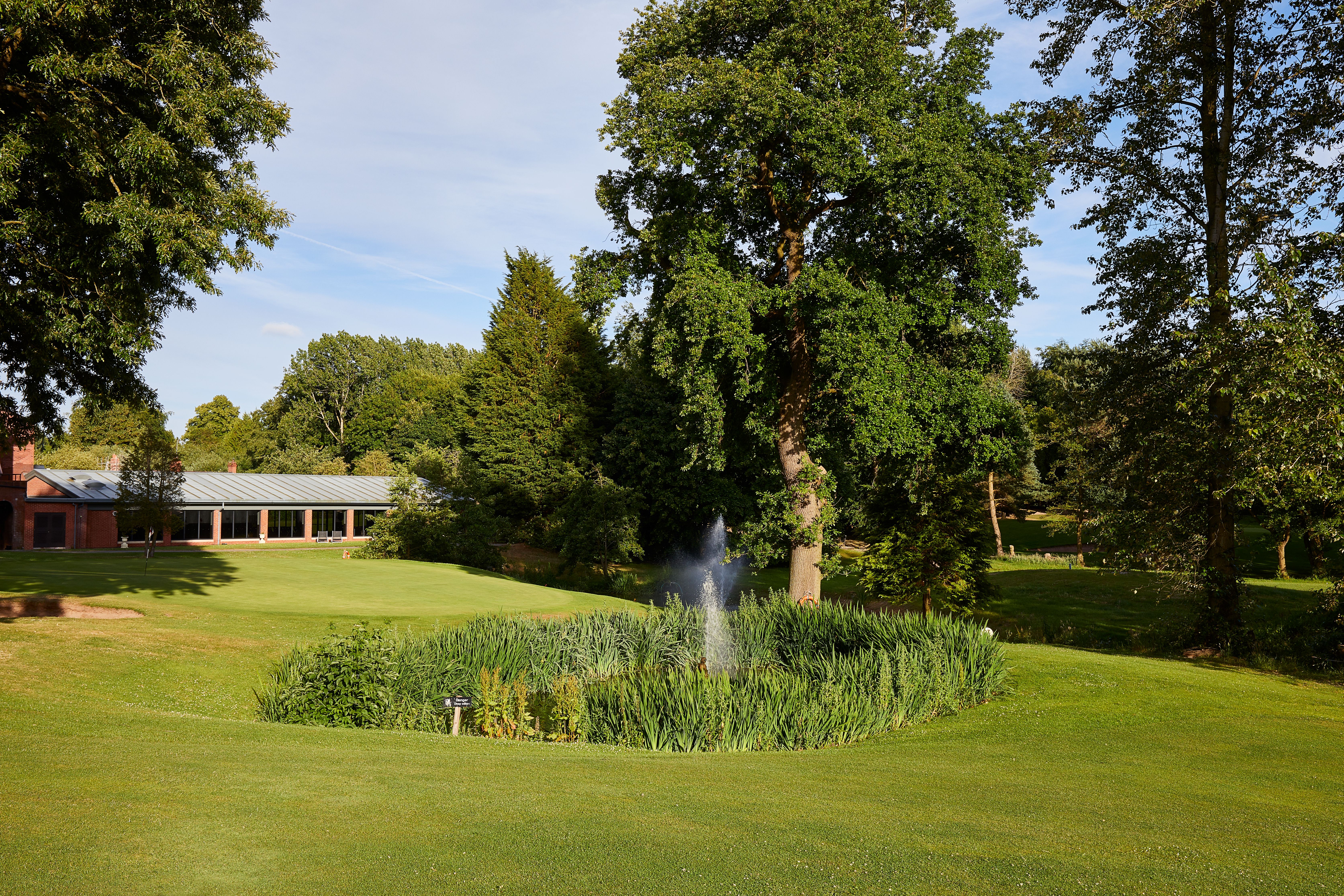 MDH_HillValley_Exteriors_18thGreen