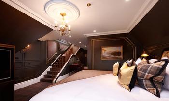 Cameron Suite
