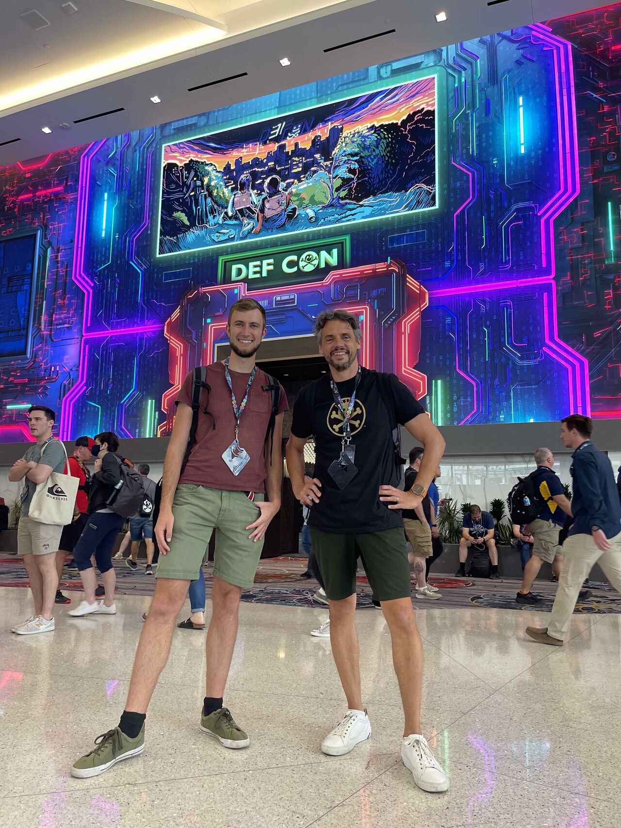 Hackers Paradise or our presentation at Defcon – A look behind the scenes