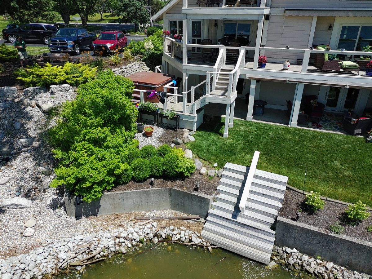 Before photo of Fishers backyard prior to composite deck construction