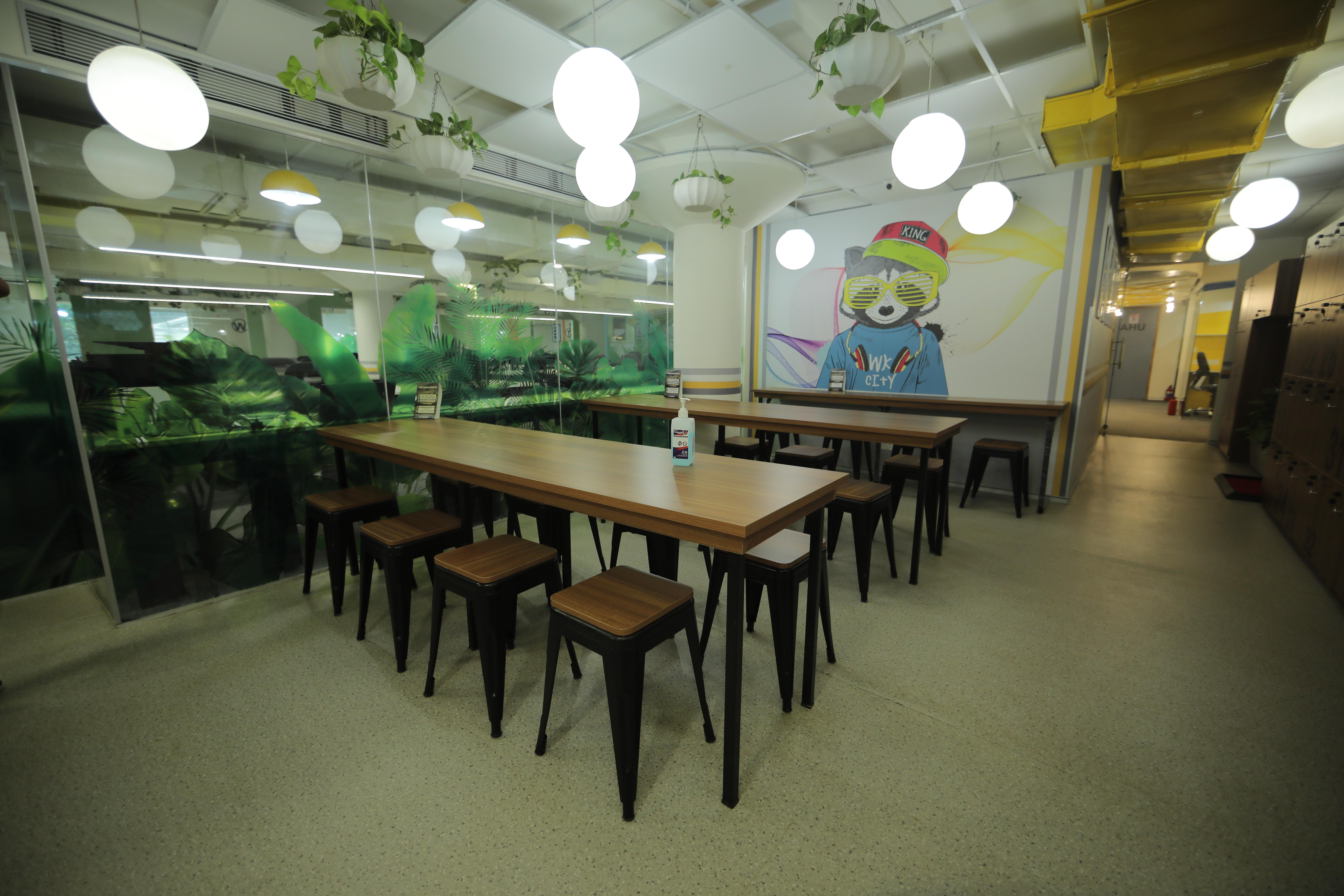 Sitting Area in Connaught Place