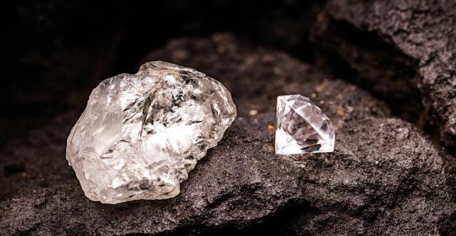 April Birthstone: Diamond