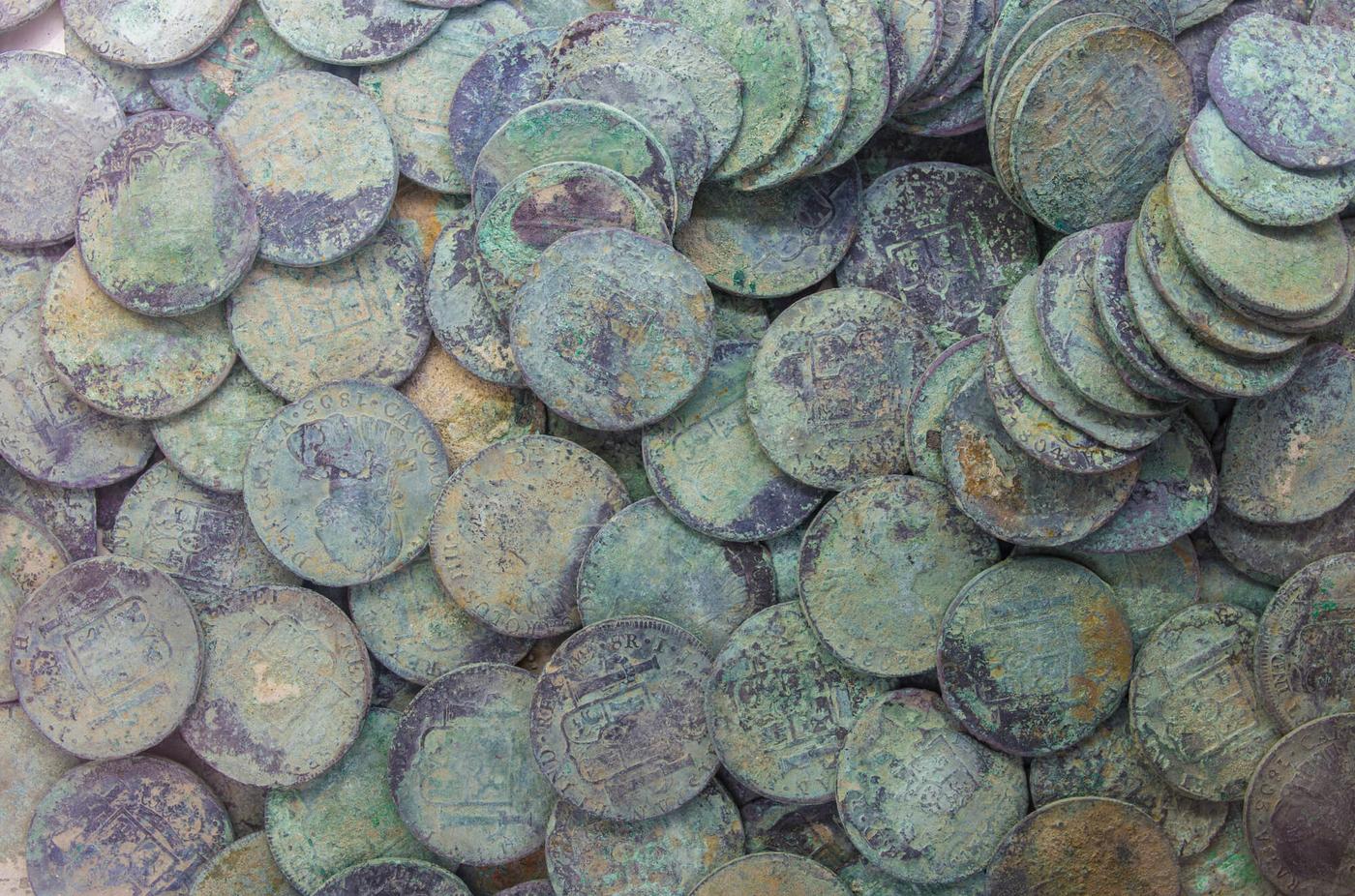 Does Sterling Silver Tarnish? Debunking the Myth and Preserving its Radiant Shine