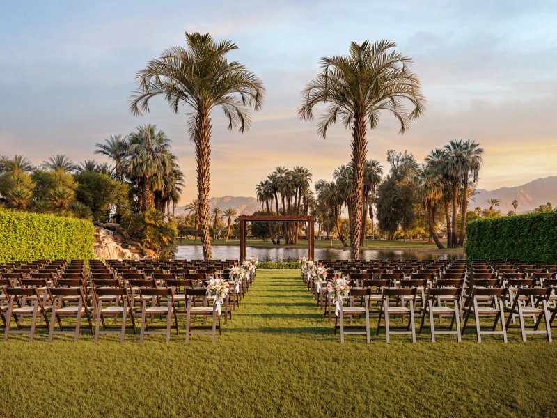 Love in the desert: Bermuda Dunes by Wedgewood Weddings