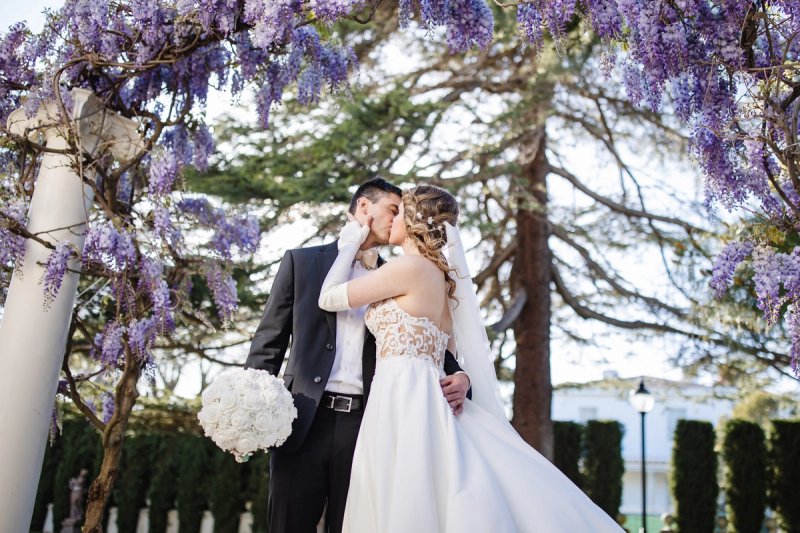10 Passive Ways To Boost Your Wedding Budget