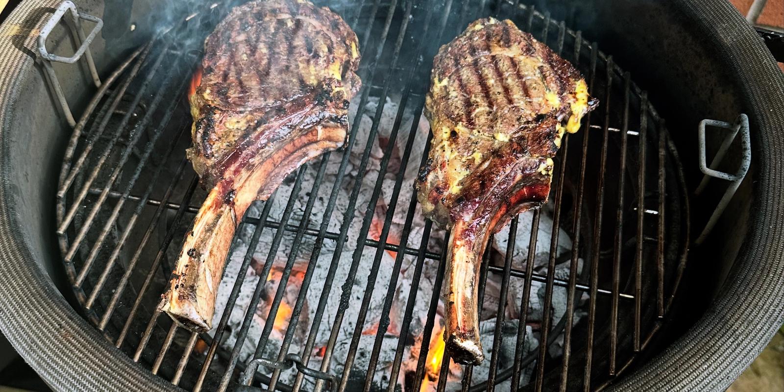 Tomahawk Steak