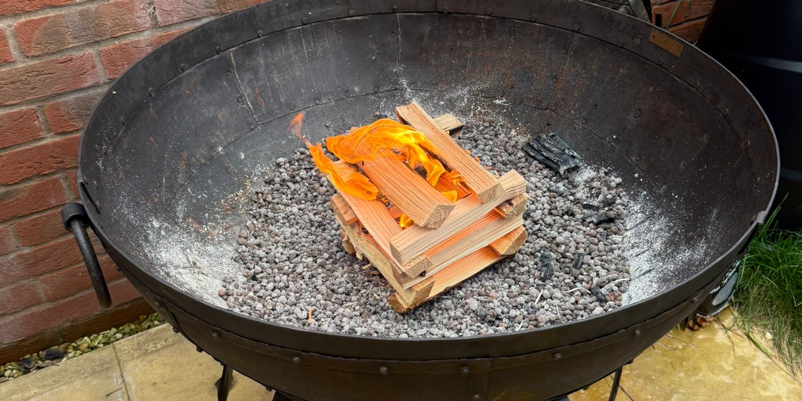 Building a wood fire