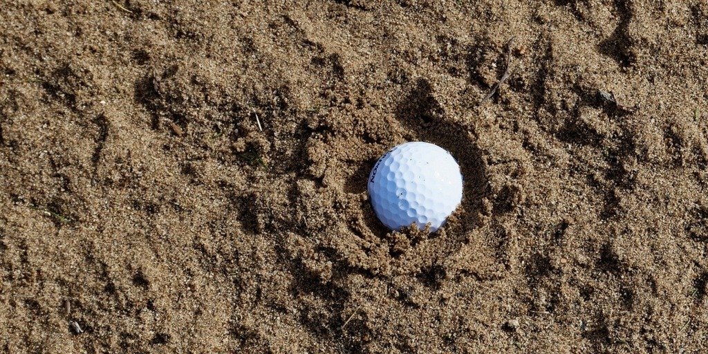 How to Play Bunker Shots Properly