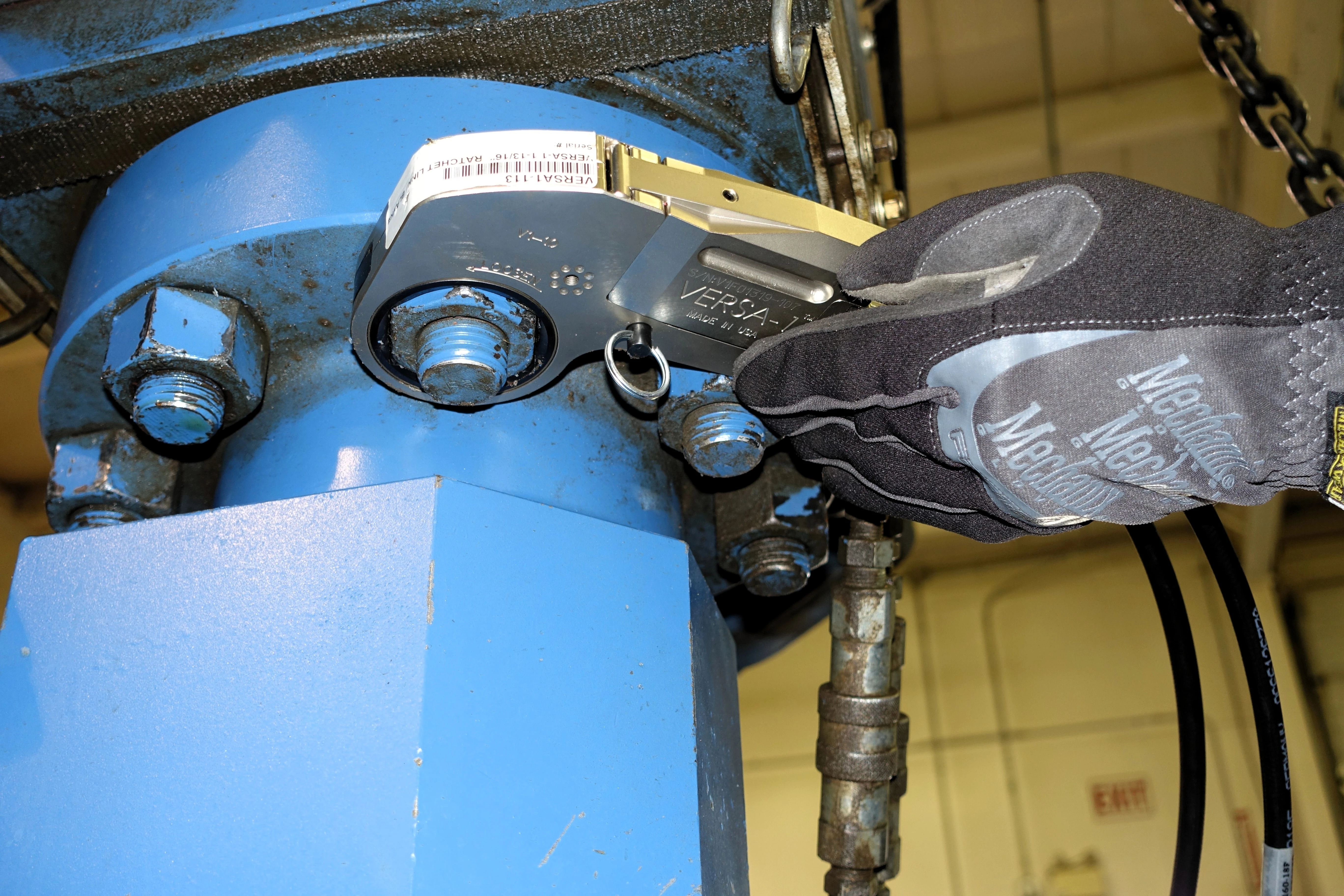 Versa hytorc hydraulic torque wrench Blowout preventer oil and gas drilling and well services Canada bolting